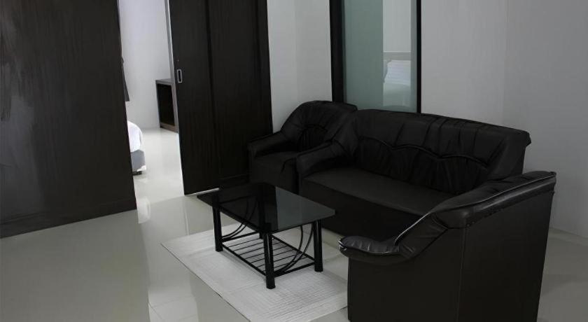 S-Tawan Hotel & Convention Maha Sarakham Dış mekan fotoğraf
