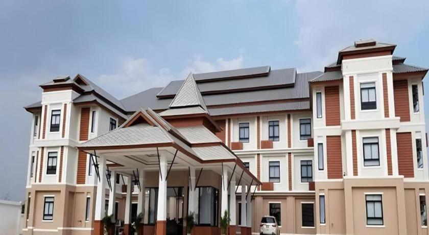 S-Tawan Hotel & Convention Maha Sarakham Dış mekan fotoğraf