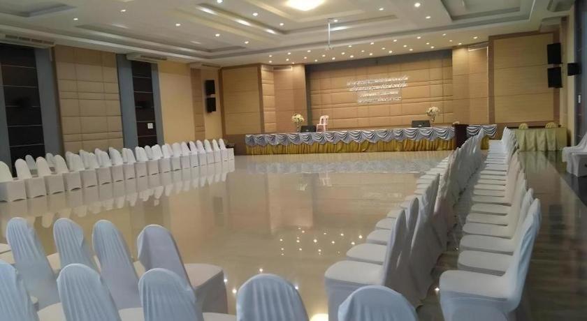 S-Tawan Hotel & Convention Maha Sarakham Dış mekan fotoğraf