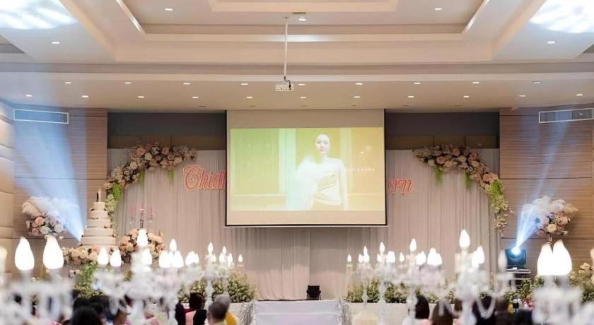 S-Tawan Hotel & Convention Maha Sarakham Dış mekan fotoğraf
