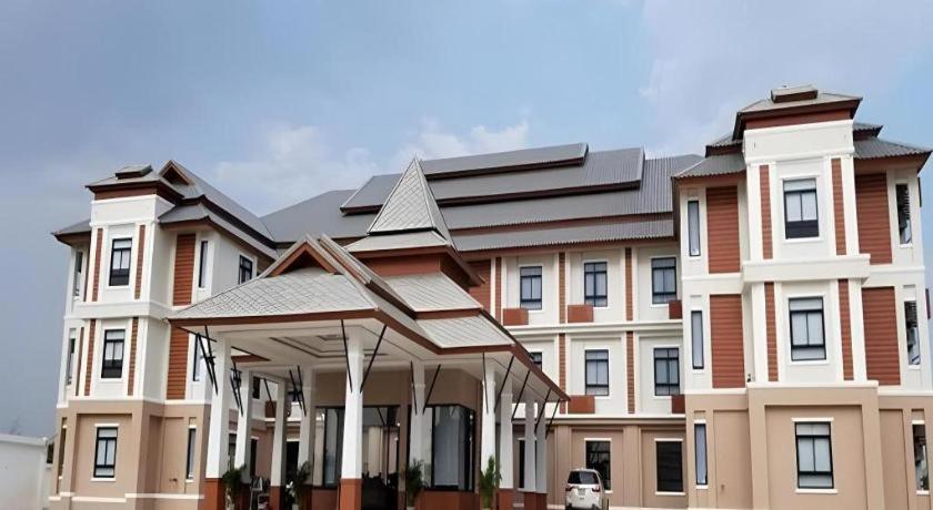 S-Tawan Hotel & Convention Maha Sarakham Dış mekan fotoğraf