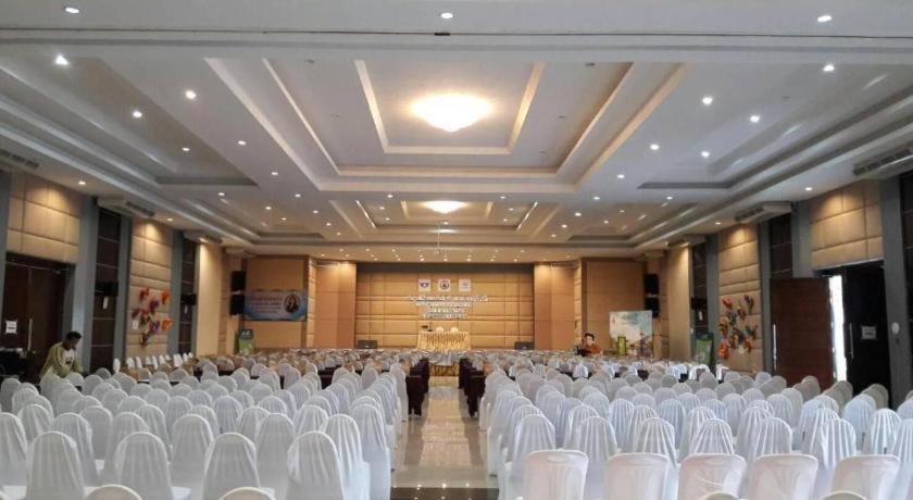 S-Tawan Hotel & Convention Maha Sarakham Dış mekan fotoğraf